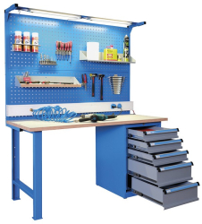 Skrinka 5 � z�suvkov� s alum�niov�mi madlami