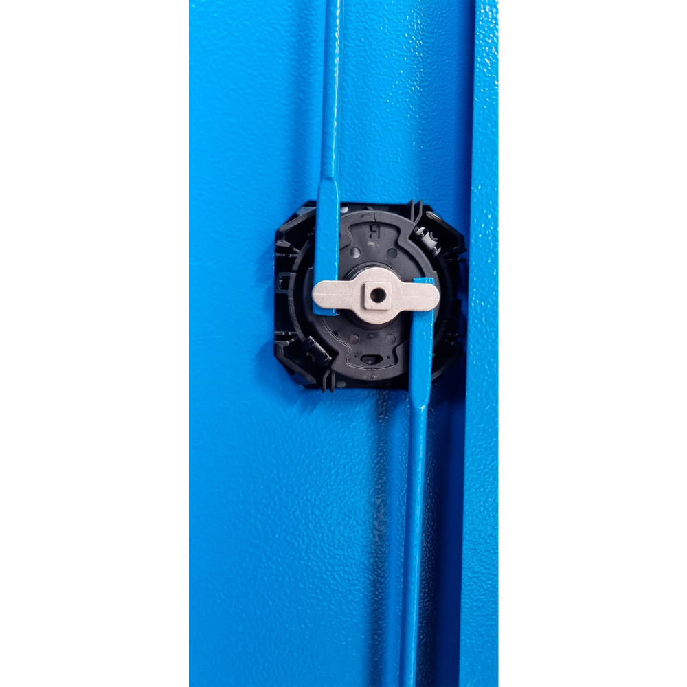 Kovov� kancel�rska archiva�n� skri�a 02