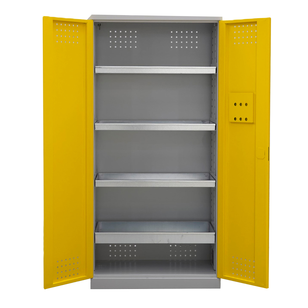 Kovov� chemick� skri�a 580, 3+1 va�i�ka, perforovan� dvere, uzamykate�n�