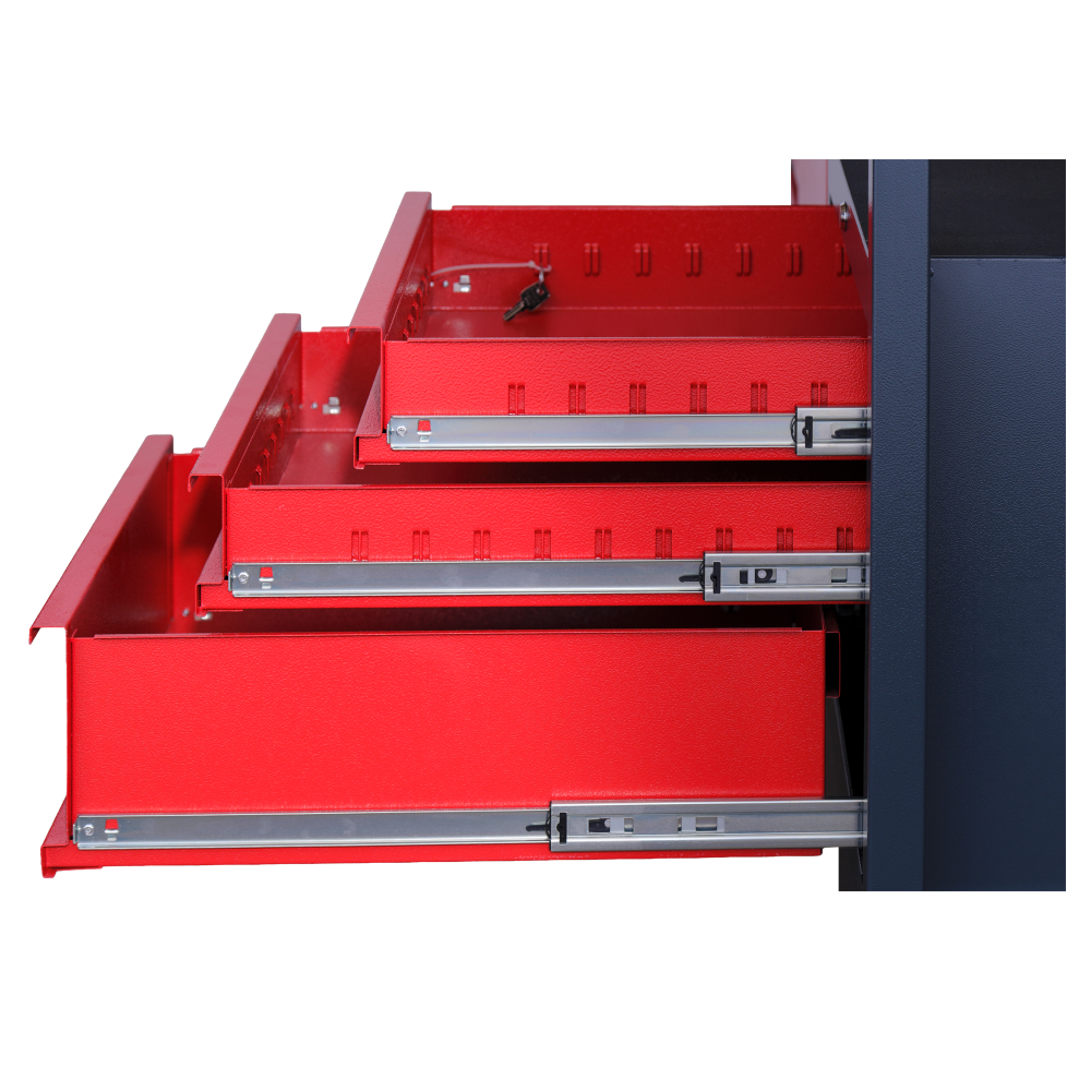 Kovov� dielensk� pracovn� st�l so z�suvkami a skrinkou, 1700 mm 05